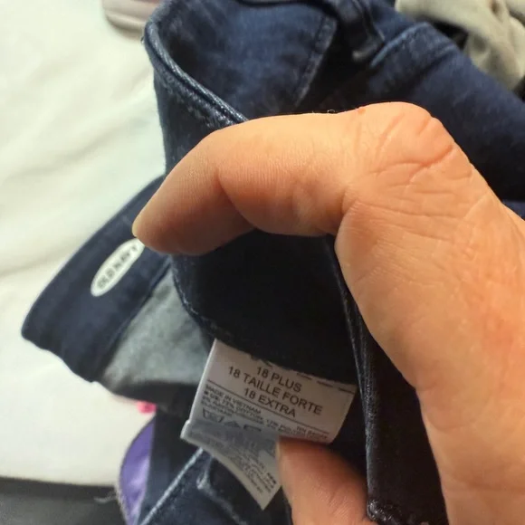 Old Navy Rockstar Super Skinny High Rise Jeans Womens Size 18 - Picture 5 of 15